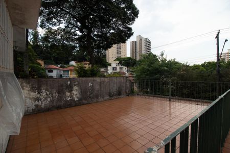 Casa à venda com 217m², 5 quartos e 2 vagasVaranda