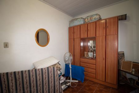 Casa à venda com 217m², 5 quartos e 2 vagasQuarto 2