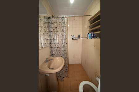 Casa à venda com 217m², 5 quartos e 2 vagasCasa 2 Banheiro