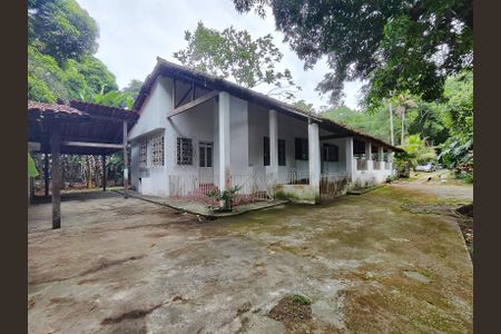 Casa à venda com 400m², 4 quartos e 5 vagasÁrea externa