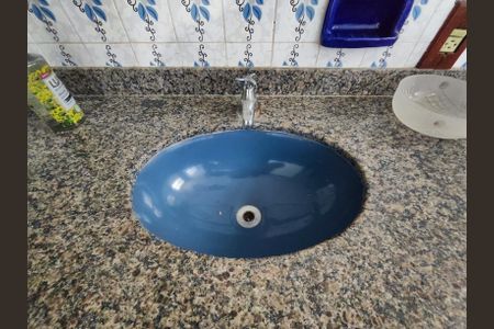 Casa à venda com 400m², 4 quartos e 5 vagasBanheiro da Suíte 2