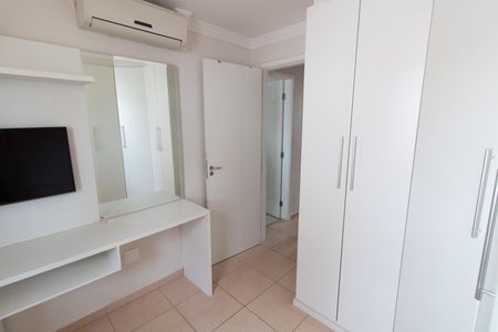 Casa de condomínio à venda com 108m², 3 quartos e 2 vagasQuarto 2