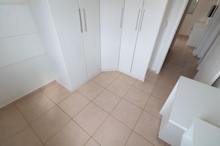 Casa de condomínio à venda com 108m², 3 quartos e 2 vagasQuarto