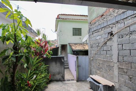 Casa para alugar com 70m², 2 quartos e 1 vaga Casa para alugar com 70m², 2 quartos e 1 vagaEntrada