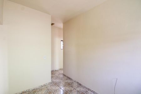 Casa para alugar com 70m², 2 quartos e 1 vaga Casa para alugar com 70m², 2 quartos e 1 vagaSala