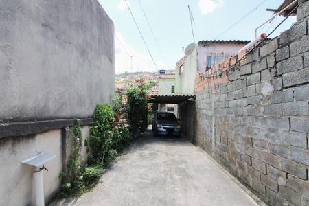 Casa para alugar com 70m², 2 quartos e 1 vaga Casa para alugar com 70m², 2 quartos e 1 vagaGaragem