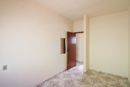 Casa para alugar com 70m², 2 quartos e 1 vaga Casa para alugar com 70m², 2 quartos e 1 vagaQuarto 1