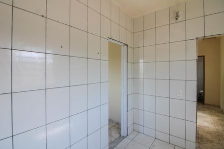 Casa para alugar com 70m², 2 quartos e 1 vaga Casa para alugar com 70m², 2 quartos e 1 vagaCozinha