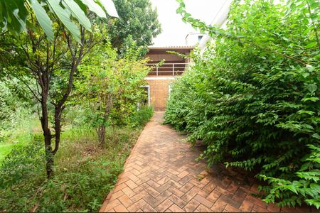 Casa à venda com 170m², 1 quarto e 6 vagasÁrea comum