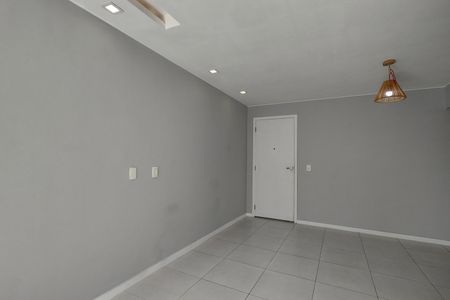 Apartamento à venda com 52m², 2 quartos e 1 vaga Apartamento à venda com 52m², 2 quartos e 1 vagaSala