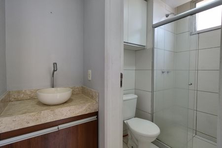 Apartamento à venda com 52m², 2 quartos e 1 vaga Apartamento à venda com 52m², 2 quartos e 1 vagaBanheiro