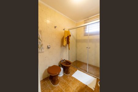 Apartamento à venda com 156m², 3 quartos e 2 vagas Apartamento à venda com 156m², 3 quartos e 2 vagasSuíte Banheiro