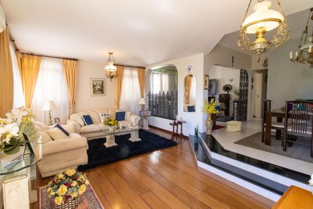 Apartamento à venda com 156m², 3 quartos e 2 vagas Apartamento à venda com 156m², 3 quartos e 2 vagasSala