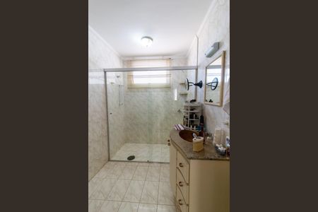 Apartamento à venda com 156m², 3 quartos e 2 vagas Apartamento à venda com 156m², 3 quartos e 2 vagasBanheiro social