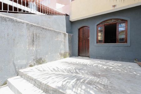 Casa à venda com 500m², 3 quartos e 4 vagasCasa 1 - Entrada