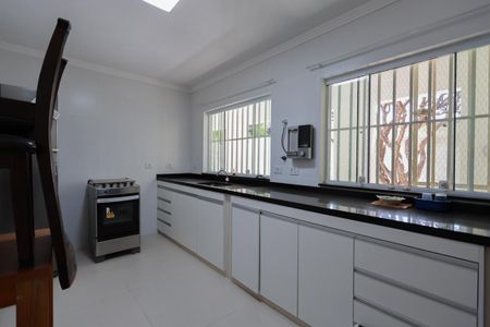 Casa à venda com 500m², 3 quartos e 4 vagasCasa 2 - Cozinha