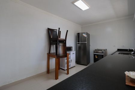 Casa à venda com 500m², 3 quartos e 4 vagasCasa 2 - Cozinha