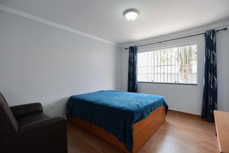 Casa à venda com 500m², 3 quartos e 4 vagasCasa 2 - Quarto