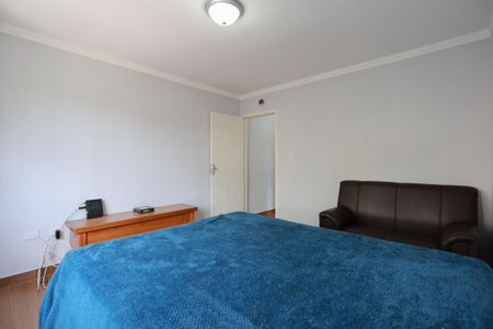 Casa à venda com 500m², 3 quartos e 4 vagasCasa 2 - Quarto