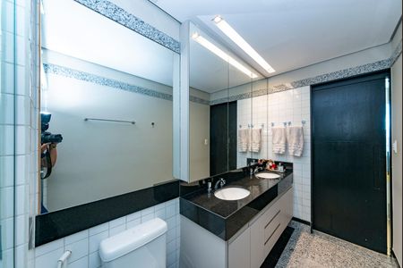 Apartamento à venda com 76m², 1 quarto e 1 vagaBanheiro da Suíte