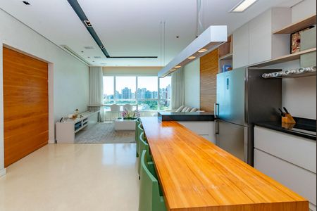 Apartamento à venda com 76m², 1 quarto e 1 vagaSala