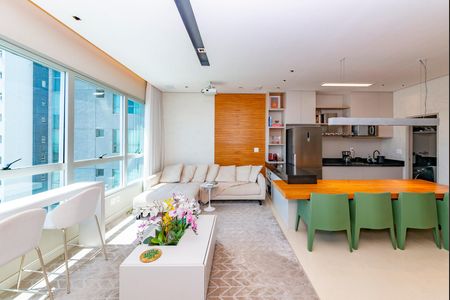 Apartamento à venda com 76m², 1 quarto e 1 vagaSala