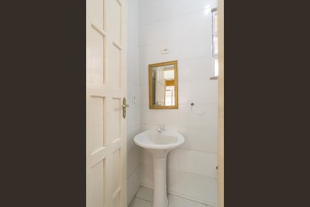 Casa para alugar com 40m², 1 quarto e sem vaga Casa para alugar com 40m², 1 quarto e sem vagaBanheiro