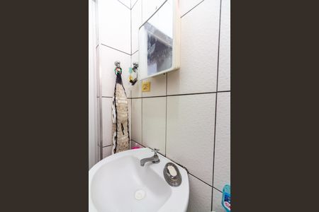 Casa à venda com 215m², 4 quartos e 2 vagas Casa à venda com 215m², 4 quartos e 2 vagasBanheiro 3