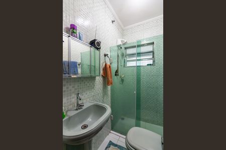 Casa à venda com 215m², 4 quartos e 2 vagas Casa à venda com 215m², 4 quartos e 2 vagasBanheiro 1