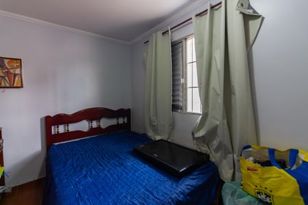 Casa à venda com 215m², 4 quartos e 2 vagas Casa à venda com 215m², 4 quartos e 2 vagasQuarto 2