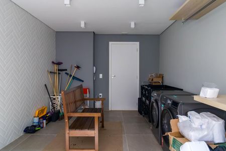 Apartamento para alugar com 31m², 2 quartos e sem vaga Apartamento para alugar com 31m², 2 quartos e sem vagaÁrea comum - Lavanderia