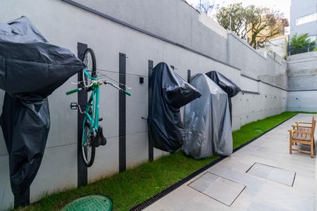 Apartamento para alugar com 31m², 2 quartos e sem vaga Apartamento para alugar com 31m², 2 quartos e sem vagaÁrea comum - Bicicletário