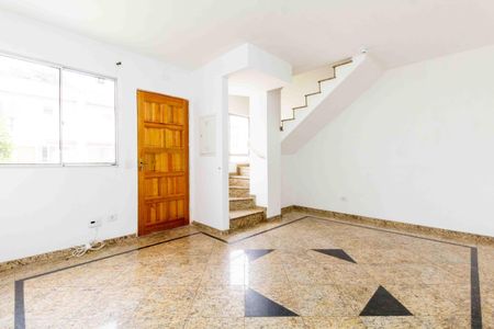 Casa de condomínio à venda com 71m², 2 quartos e 2 vagas Casa de condomínio à venda com 71m², 2 quartos e 2 vagasSala