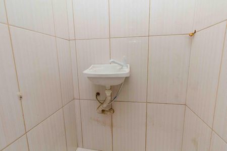 Casa de condomínio à venda com 71m², 2 quartos e 2 vagas Casa de condomínio à venda com 71m², 2 quartos e 2 vagasBanheiro 2