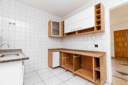 Casa de condomínio à venda com 71m², 2 quartos e 2 vagas Casa de condomínio à venda com 71m², 2 quartos e 2 vagasCozinha