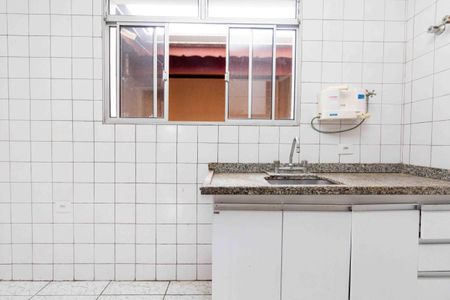 Casa de condomínio à venda com 71m², 2 quartos e 2 vagas Casa de condomínio à venda com 71m², 2 quartos e 2 vagasCozinha