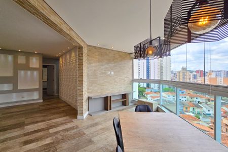 Apartamento à venda com 106m², 3 quartos e 2 vagasSacada