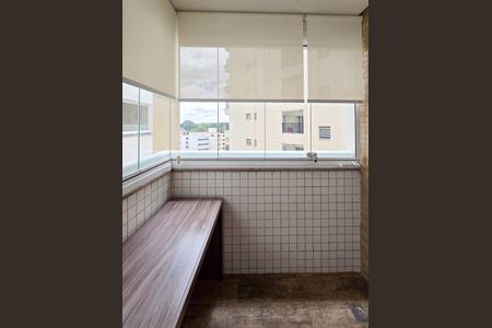 Apartamento à venda com 106m², 3 quartos e 2 vagasSacada - suíte