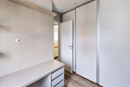 Apartamento à venda com 106m², 3 quartos e 2 vagasQuarto 2