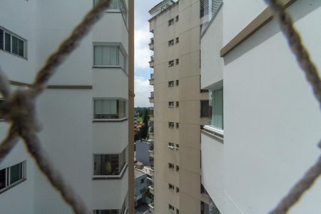 Apartamento à venda com 106m², 3 quartos e 2 vagas Apartamento à venda com 106m², 3 quartos e 2 vagasVista da Cozinha