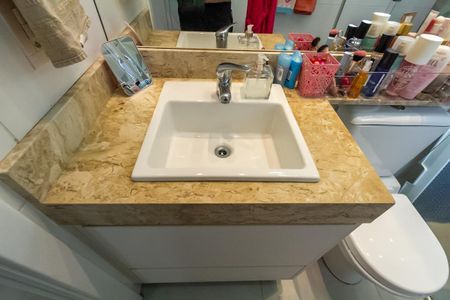 Apartamento à venda com 106m², 3 quartos e 2 vagas Apartamento à venda com 106m², 3 quartos e 2 vagasBanheiro Social