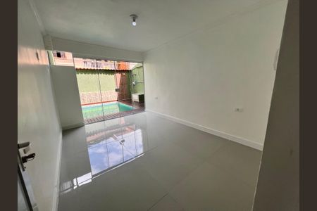 Casa de condomínio para alugar com 90m², 1 quarto e 1 vagaSuite