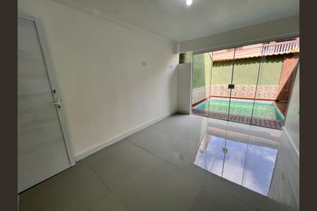 Casa de condomínio para alugar com 90m², 1 quarto e 1 vagaSuite