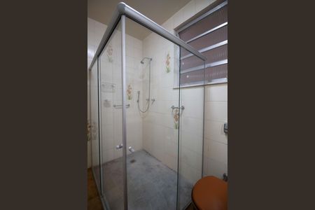 Apartamento à venda com 126m², 3 quartos e sem vagaBanheiro social