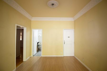 Apartamento à venda com 126m², 3 quartos e sem vagaSala