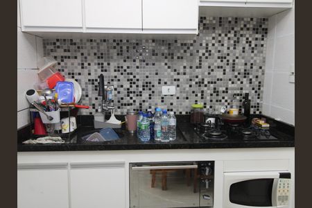 Apartamento à venda com 66m², 2 quartos e sem vagaCozinha