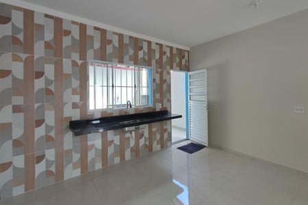 Casa à venda com 122m², 3 quartos e 2 vagas Casa à venda com 122m², 3 quartos e 2 vagasCozinha