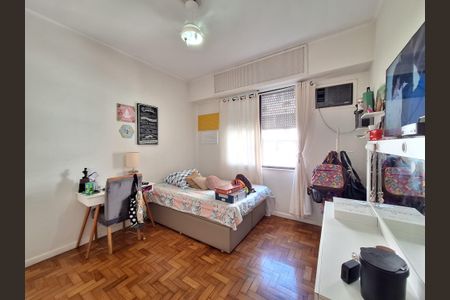Apartamento à venda com 124m², 4 quartos e 1 vagaQuarto 3