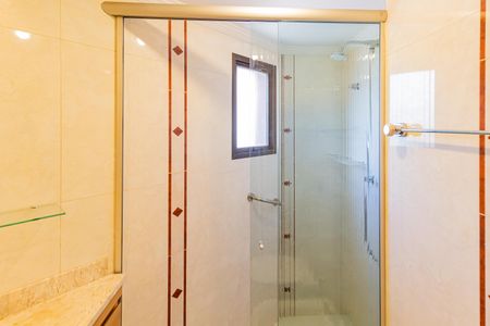 Apartamento à venda com 147m², 3 quartos e 2 vagas Apartamento à venda com 147m², 3 quartos e 2 vagasBanheiro da Suíte