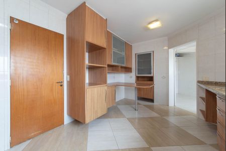 Apartamento à venda com 147m², 3 quartos e 2 vagasCozinha